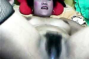 Amateur Asian doxy toys her bumhole to big O in front of a livecam