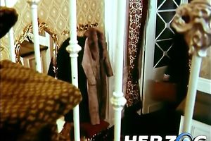 Experienced and hawt classic milf sucks two miniature weenies