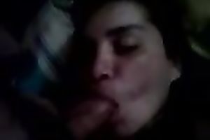 My insatiable girlfriend engulf my penis like fascinating lolly pop