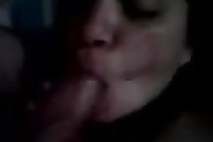 My insatiable girlfriend engulf my penis like fascinating lolly pop