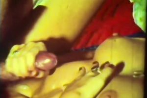 Sexy brunette hair floozy bonks hot chap untill this guy cums on her