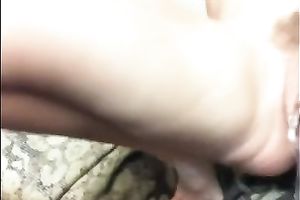 My GF plays with a speculum and shows her fur pie close up for the livecam