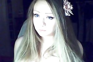 My blue eyed Russian GF with large breasts knows how to make me excited