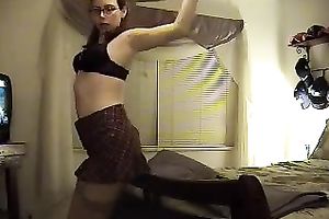 Sultry camgirl in red plaid skirt is masturbating for me on livecam