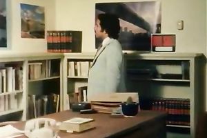 Horny retro golden-haired bitch receives her slit fucked hard on a car