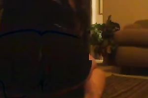 This hawt camgirl is revealing all of her ass and riding her dildo