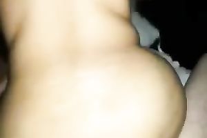 I love that tasty booty and all the schlong riding this doxy does