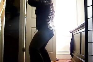 Homemade solo with me shaking my wonderful Latinamerican booty