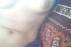 Indian bulky prostitute in my car flashes her boobies