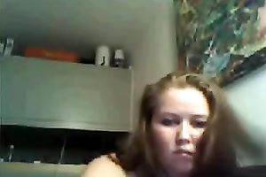 Chubby dilettante chick shows her large boobies for the cam