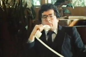 Short haired brunette hair bitch sucks hard 10-Pounder with excitement