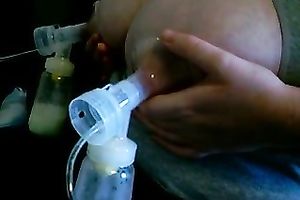 Homemade solo scene with my bosomy wifey milking her boobies