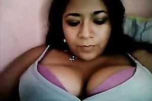 Sexy Latina temptress showed me her large pillowy pointer sisters on web camera