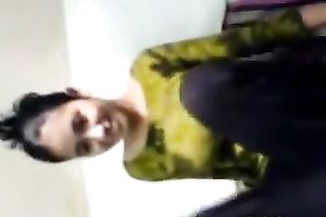 Pretty non-professional Indian black cock sluts undresses to acquire screwed in a missionary position