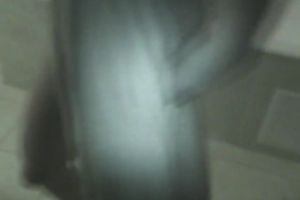 Amateur playgirl goes down on her boyfriend in the washroom