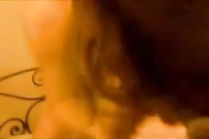 Lewd VIP trollop knows how to give a great oral job