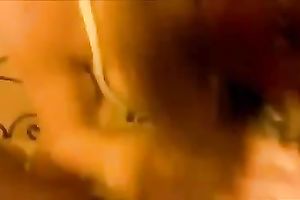 Lewd VIP trollop knows how to give a great oral job