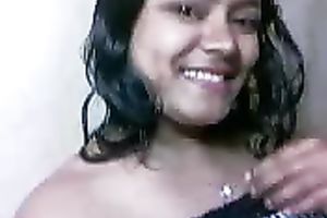 Flirty and lascivious Indian hoochie shows off her saggy milk shakes