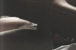 Busty fair haired mama receives her lovely muff licked ardently