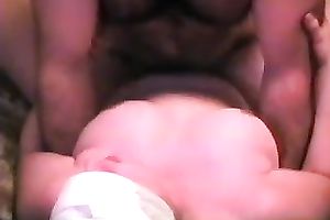 I love when my hubby bonks me in missionary position