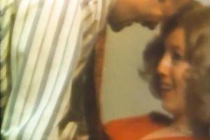 Gorgeous blondie seduces her boss and copulates on copy machine