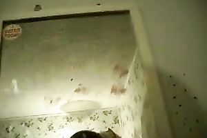 Solo clip with an dilettante girl pounding her bawdy cleft with a bottle