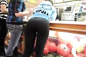 Bootyful temptress likes to wear constricted panties to underline her nice ass