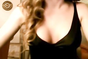 Webcam solo with a curly-haired beauty showing her precious natural pointer sisters