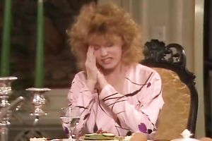 Retro blond receives her curly cunt screwed in the cowgirl pose