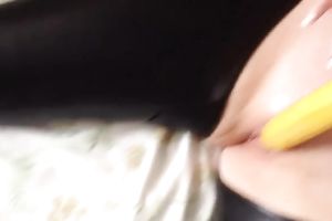 This horny honey discovered a worthwhile substitute for her broken sex toy