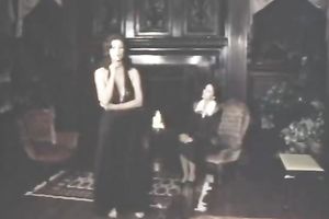 Fair haired whorish floozy has steamy fuck with her dude in bath