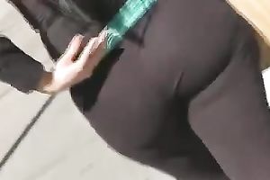 Lovely latin babe arse in dark constricted panties wiggling on the street