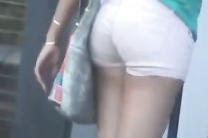 Compilation clip with non-professional gals wearing cute shorts