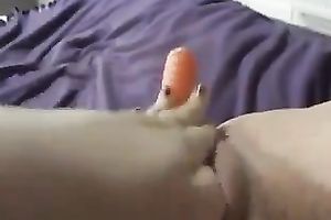 My sex-crazy twat is satisfied with carrot