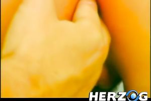 Stunning brunette hair white bitch with flawless body enjoys anal