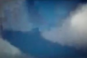 Tempting livecam goddess diddles her anus and pussy for me