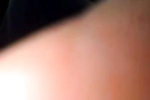 I give my boyfriend one hell of a oral-job right in his car