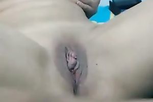 Wondrous dilettante livecam dark haired lesbian babes were fond of teasing vaginas