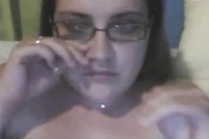 Hot and nerdy big beautiful woman milf livecam slut plays with her rack for me