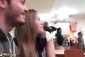 I wager u will at no time forget the pretty wazoo of an dilettante blondie