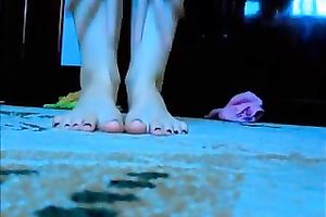 My voracious girlfriend can't live without to play with me on the webcam