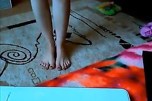 My voracious girlfriend can't live without to play with me on the webcam