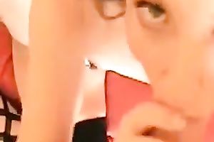 My hot svelte dark brown beauty is a great pro in engulfing my lollicock