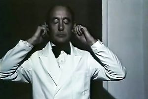 Her tight and soaked vagina got licked and finger screwed