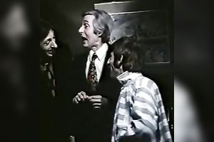 Her tight and soaked vagina got licked and finger screwed