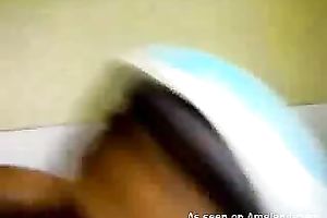 Feeding my zesty and sizzling hawt girlfriend in the baths