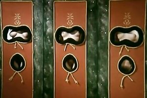 Three dudes and 3 beauties take measurements from every other