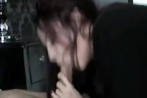 My British girlfriend knows how to please my dick