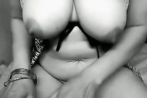 Captivating mother I'd like to fuck demonstrates me her mind blowing knockers