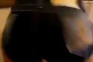 Amazing solo with busty me, giving topless twerking show